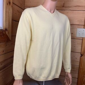 Vintage Men's Large Butter Yellow Cotton Knit V-Neck Sweater Preppy Country Club